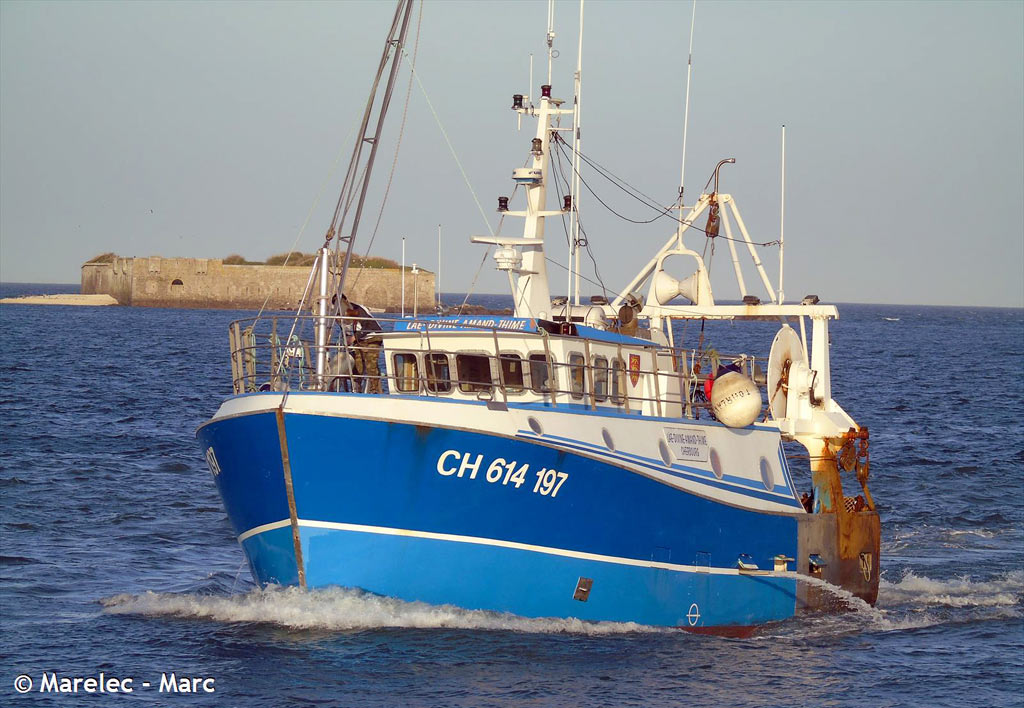 fv lae divine aman (Fishing vessel) - IMO 8542779, MMSI 228158600, Call Sign FGA3999 under the flag of France