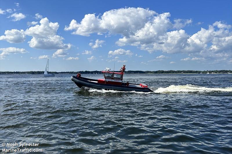 salvor (Towing vessel) - IMO , MMSI 338090231 under the flag of USA