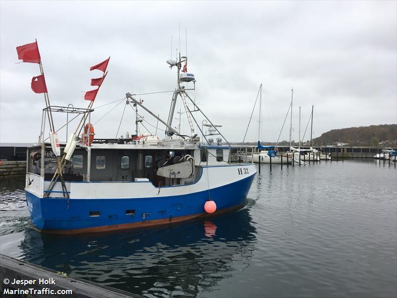 h32 fuglen (Fishing vessel) - IMO , MMSI 219002149, Call Sign XP3341 under the flag of Denmark