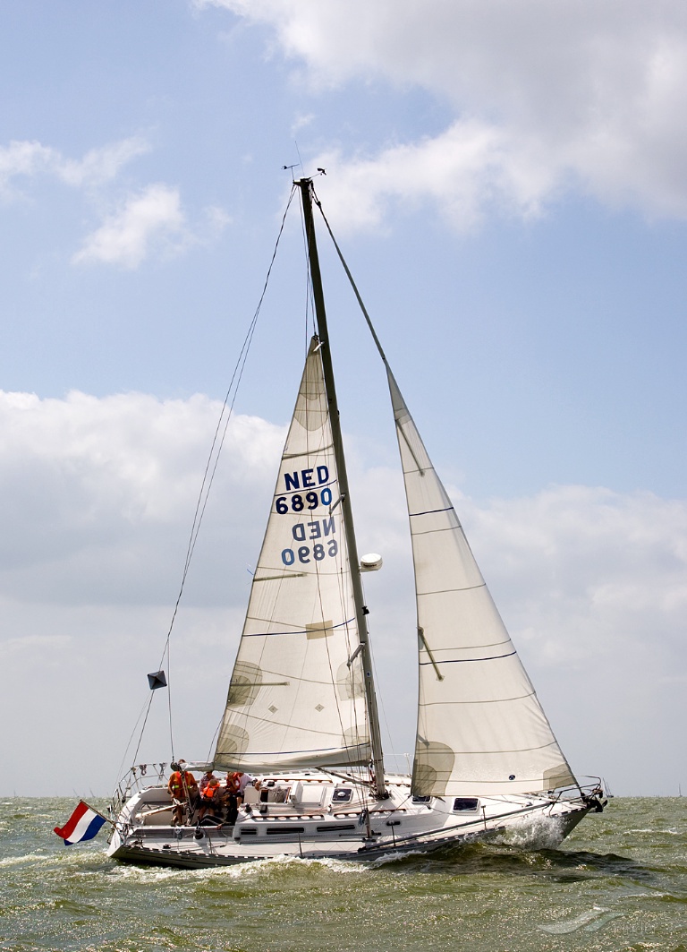 capolavoro (Sailing vessel) - IMO , MMSI 244070520, Call Sign PE8803 under the flag of Netherlands