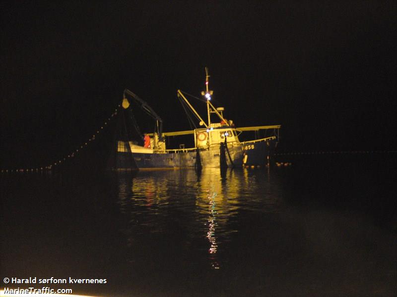 bergblom (Fishing vessel) - IMO , MMSI 257355820, Call Sign LM6918 under the flag of Norway