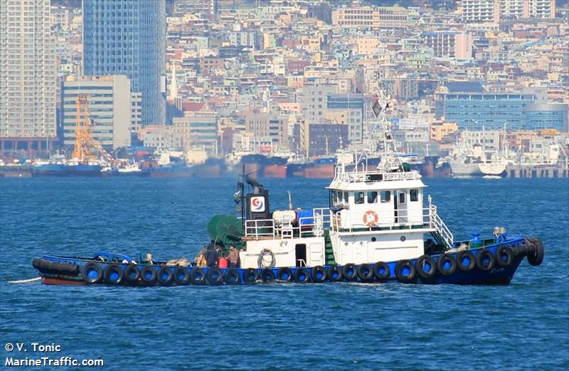 102 dong sung ho (Tug) - IMO , MMSI 440121620, Call Sign DSAH8 under the flag of Korea