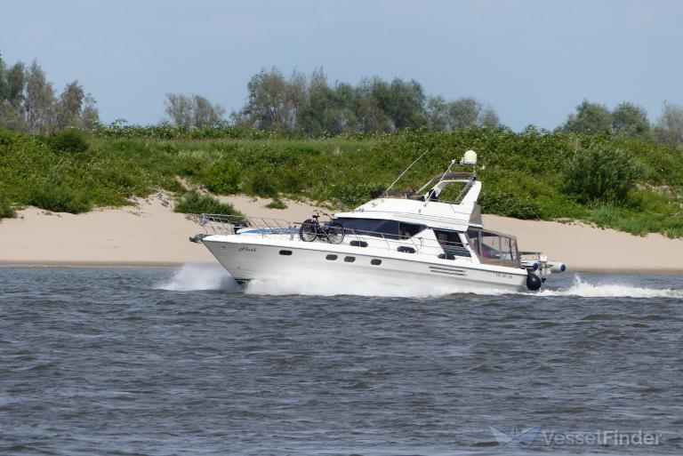 flash (Pleasure craft) - IMO , MMSI 211268840, Call Sign DC2508 under the flag of Germany