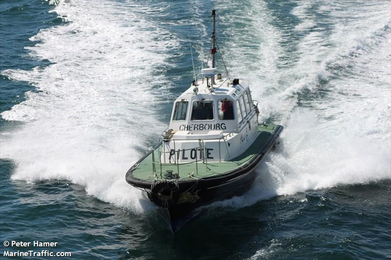 cherbourg-pilot-3 (Pilot) - IMO , MMSI 227002680 under the flag of France