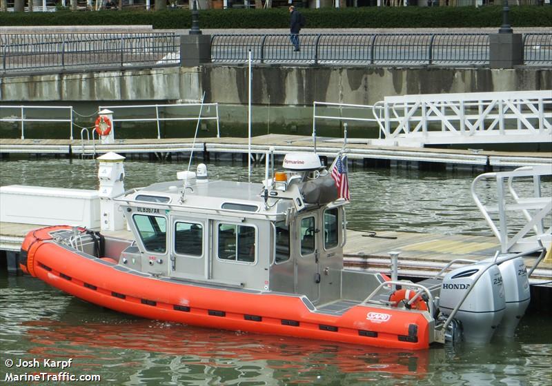 ny media boat 4 (Passenger ship) - IMO , MMSI 338238088 under the flag of USA