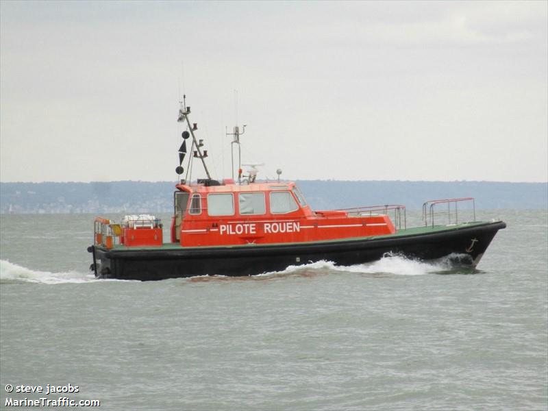 rouen pilot macareux (Pilot) - IMO , MMSI 227003780, Call Sign FW3830 under the flag of France