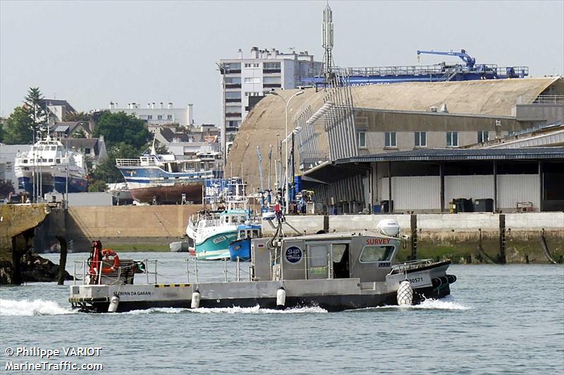 sterenn da garan (Diving ops) - IMO , MMSI 227161810, Call Sign FAA8351 under the flag of France