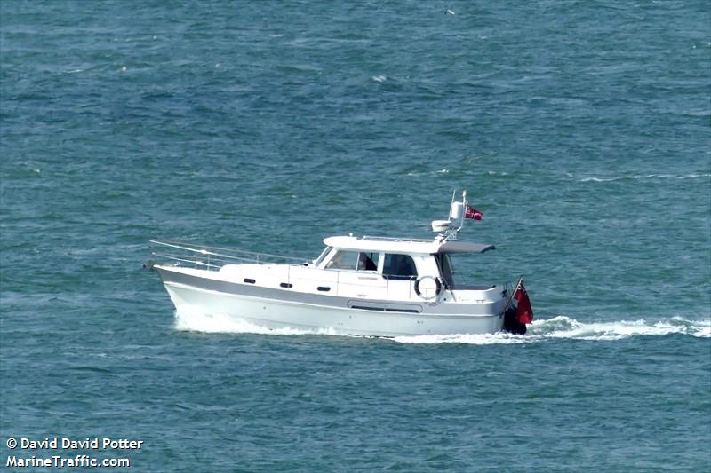 sarinah (Pleasure craft) - IMO , MMSI 235112695, Call Sign 2ITN7 under the flag of United Kingdom (UK)