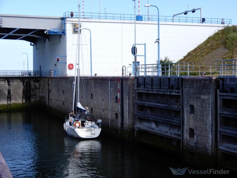 alexine (Sailing vessel) - IMO , MMSI 244650698, Call Sign PI5049 under the flag of Netherlands