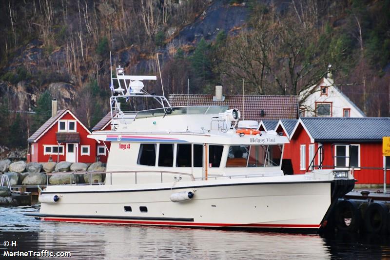 helgoy vind (Passenger ship) - IMO , MMSI 257694800, Call Sign LF5652 under the flag of Norway