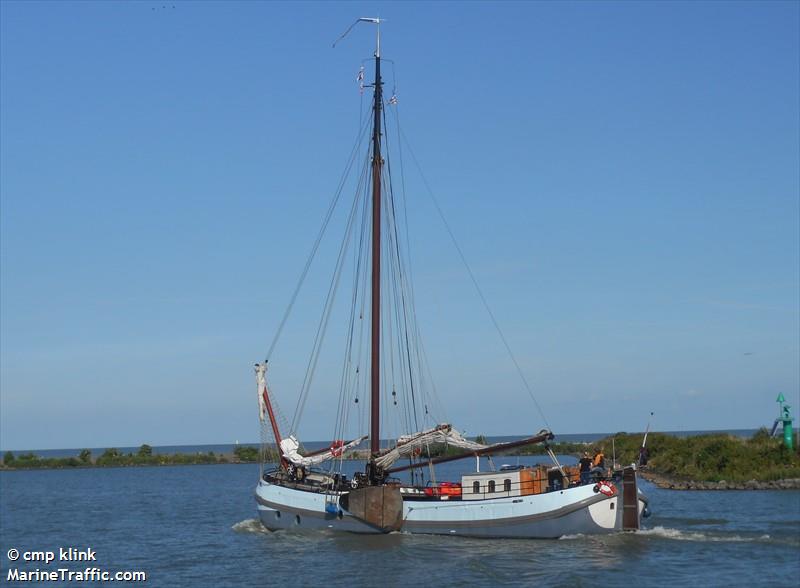 de selene (Passenger ship) - IMO , MMSI 244750775, Call Sign PI3820 under the flag of Netherlands