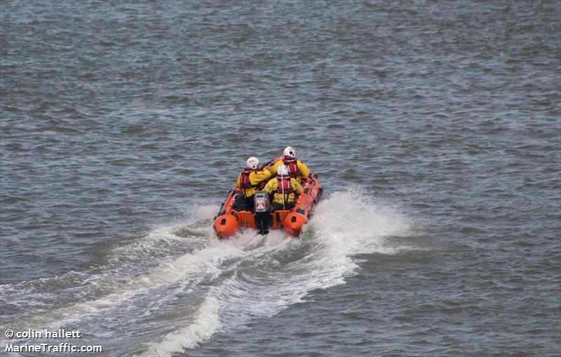 rnli lifeboat d-740 (SAR) - IMO , MMSI 235096976 under the flag of United Kingdom (UK)