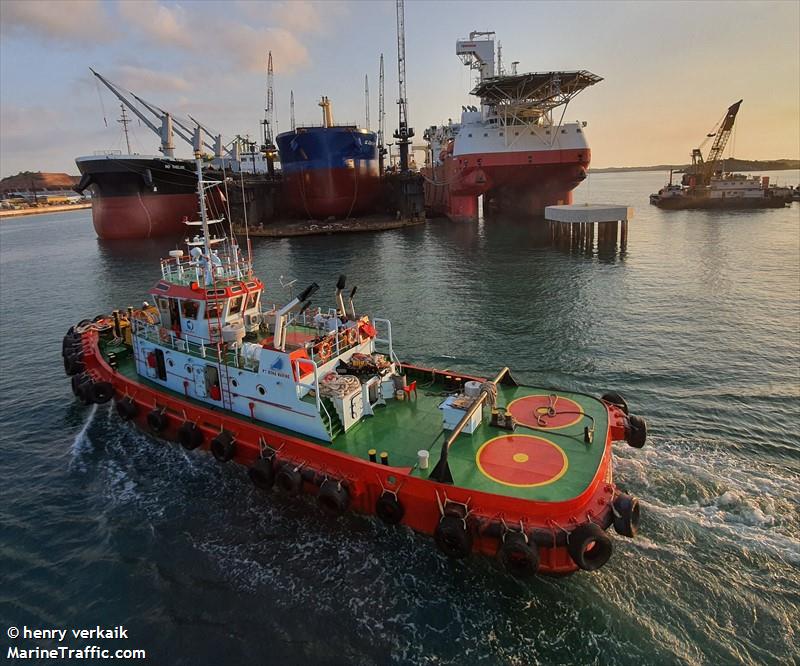 tb. berau coal 17 (Tug) - IMO , MMSI 525300016 under the flag of Indonesia