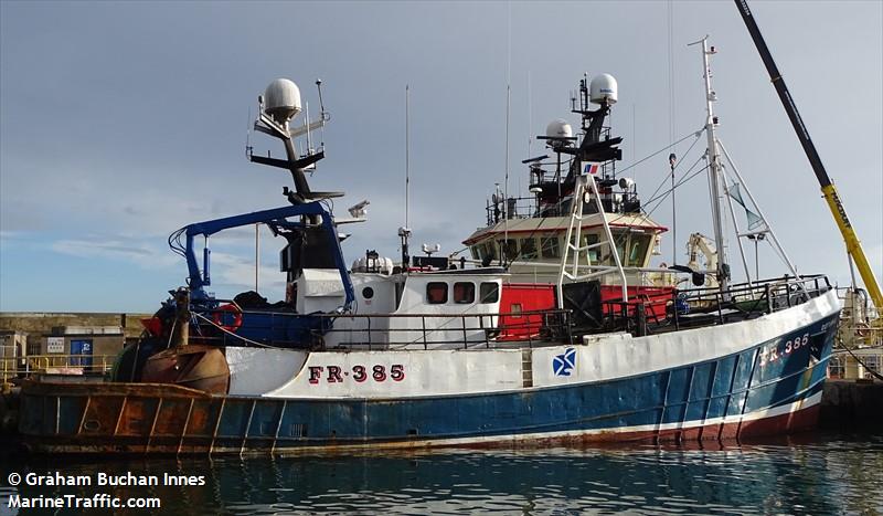 guard vesel defiance (Unknown) - IMO , MMSI 232806000, Call Sign GUWE under the flag of United Kingdom (UK)