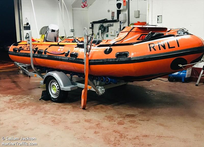 rnli lifeboat d-800 (SAR) - IMO , MMSI 235114948 under the flag of United Kingdom (UK)