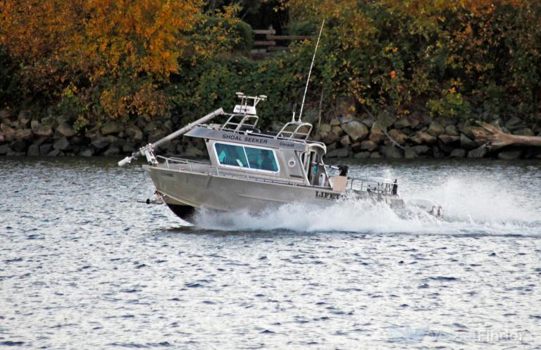 shoal seeker (Unknown) - IMO , MMSI 316026832 under the flag of Canada