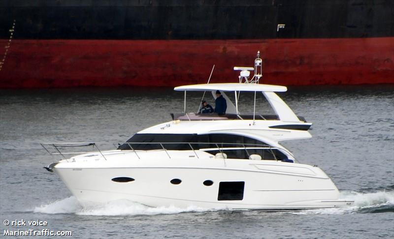 cafe del mar (Pleasure craft) - IMO , MMSI 316037745 under the flag of Canada