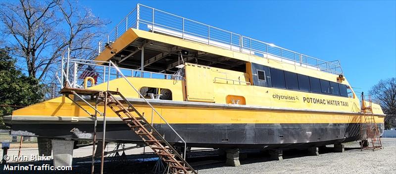 potomac taxi iii (Passenger ship) - IMO , MMSI 368006280, Call Sign WDJ7392 under the flag of United States (USA)