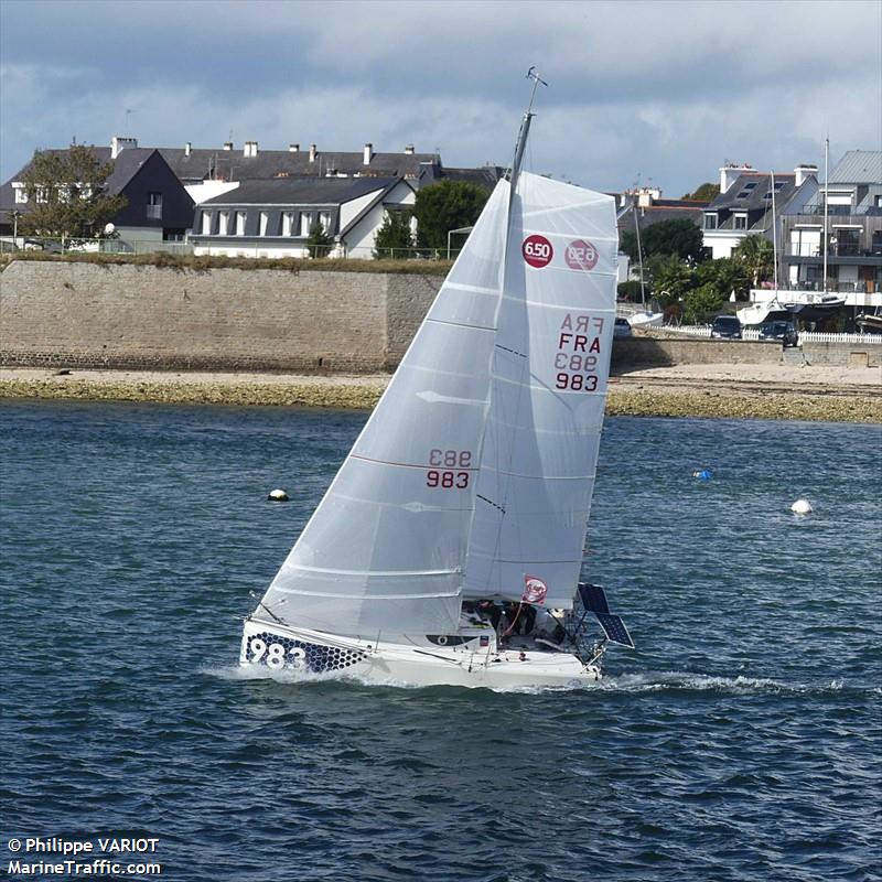 korben solo sailor (Sailing vessel) - IMO , MMSI 228003590 under the flag of France