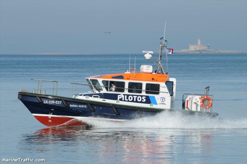 barra norte (Pilot) - IMO , MMSI 263672840, Call Sign CSYF4 under the flag of Portugal