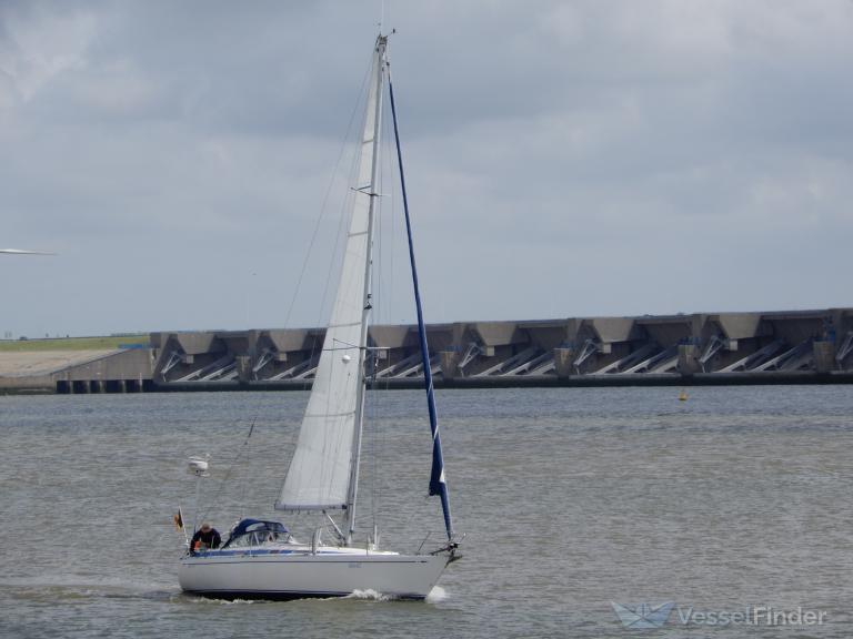 blue me (Sailing vessel) - IMO , MMSI 205493600 under the flag of Belgium