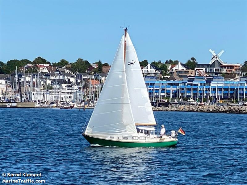 eskapade (Sailing vessel) - IMO , MMSI 211654690, Call Sign DD4731 under the flag of Germany