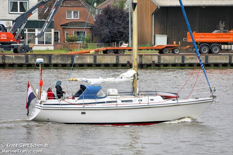 kiri (Sailing vessel) - IMO , MMSI 244234467, Call Sign PF5060 under the flag of Netherlands