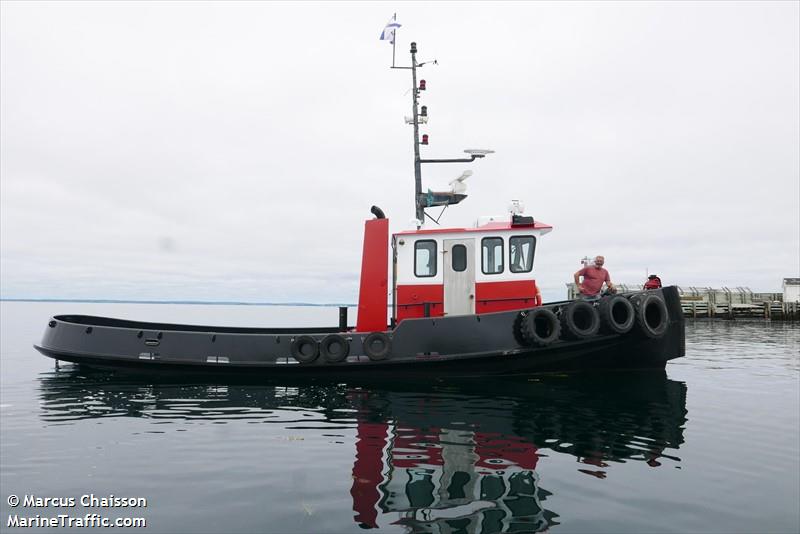 kenneth a (Tug) - IMO , MMSI 316039043 under the flag of Canada