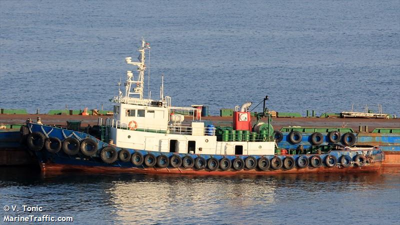 302 sung sin ho (Tug) - IMO , MMSI 440001020, Call Sign D9CG under the flag of Korea