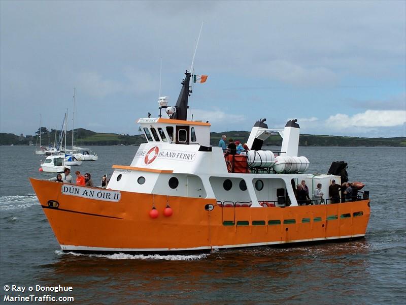 dun an oir (Passenger ship) - IMO , MMSI 250182000, Call Sign EI5771 under the flag of Ireland