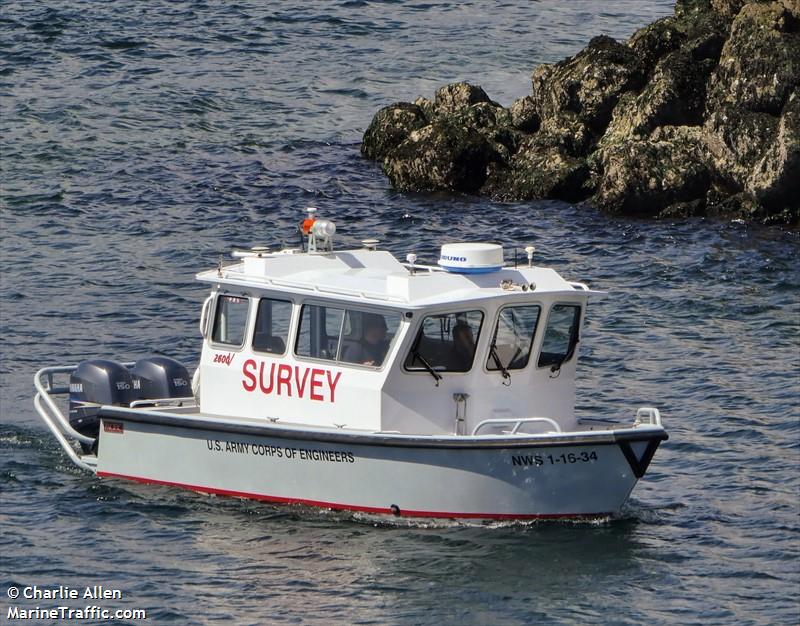 work boat 34 (Dredging or UW ops) - IMO , MMSI 369970499, Call Sign AEAG under the flag of United States (USA)