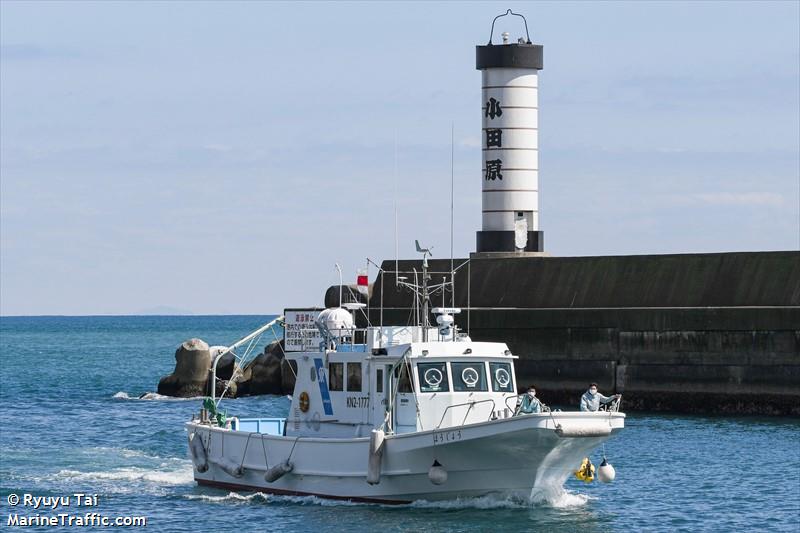 HOJO Fishing vessel, IMO , MMSI 431006297 under the flag of Japan by ...