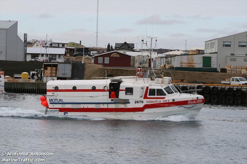 sunnutindur (Fishing vessel) - IMO , MMSI 251761110, Call Sign 2670 under the flag of Iceland