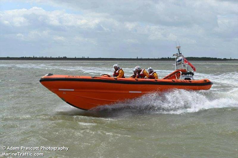 rnli lifeboat b-849 (SAR) - IMO , MMSI 235113004 under the flag of United Kingdom (UK)