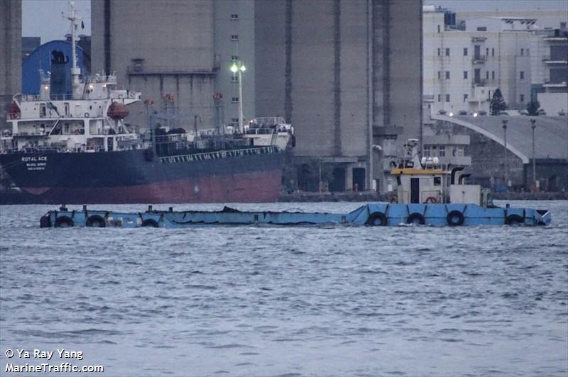 feng fu no.2 (Dredging or UW ops) - IMO , MMSI 416004847 under the flag of Taiwan