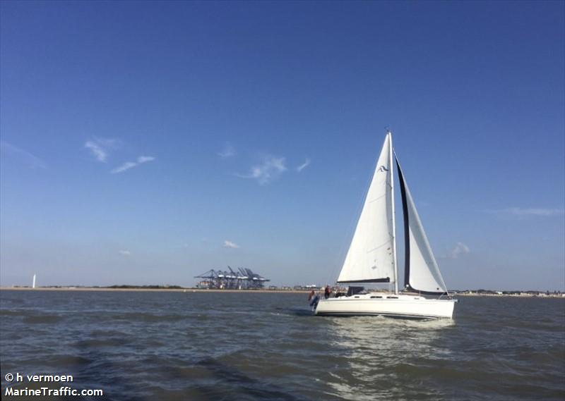 merlionne (Sailing vessel) - IMO , MMSI 244101979, Call Sign PC3630 under the flag of Netherlands