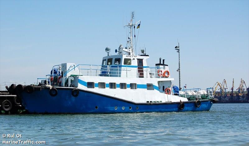 arktur (Passenger ship) - IMO , MMSI 272005800 under the flag of Ukraine