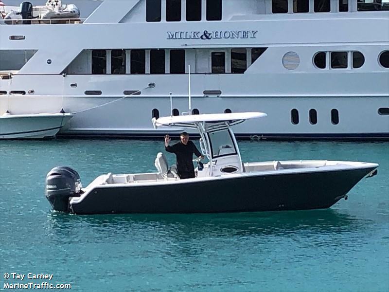 naxos (Port tender) - IMO , MMSI 538071458 under the flag of Marshall Islands