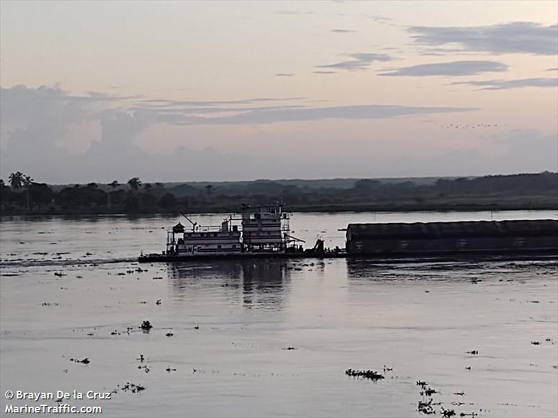 rr dona leonor (Towing vessel) - IMO , MMSI 730990004 under the flag of Colombia