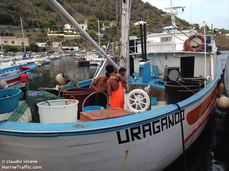 uragano ii (Fishing vessel) - IMO , MMSI 247302320, Call Sign IOJH under the flag of Italy