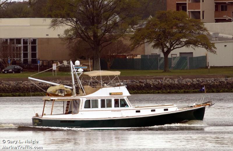 september (Pleasure craft) - IMO , MMSI 338141041 under the flag of USA