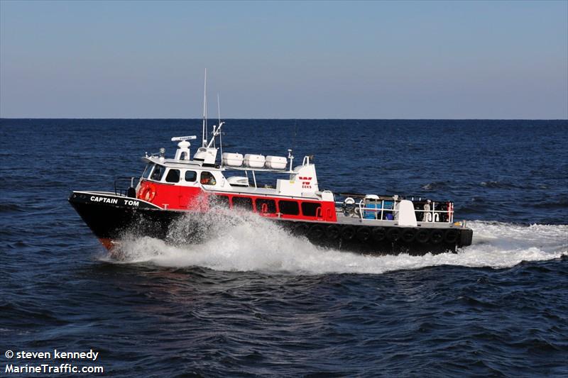 captain tom (Dredging or UW ops) - IMO , MMSI 367091270 under the flag of United States (USA)