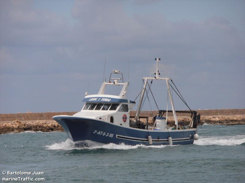 lasal y surdo (Fishing vessel) - IMO , MMSI 224027250 under the flag of Spain