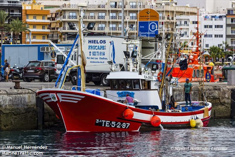 mari gemma primero (Fishing vessel) - IMO , MMSI 224223430, Call Sign EA2663 under the flag of Spain