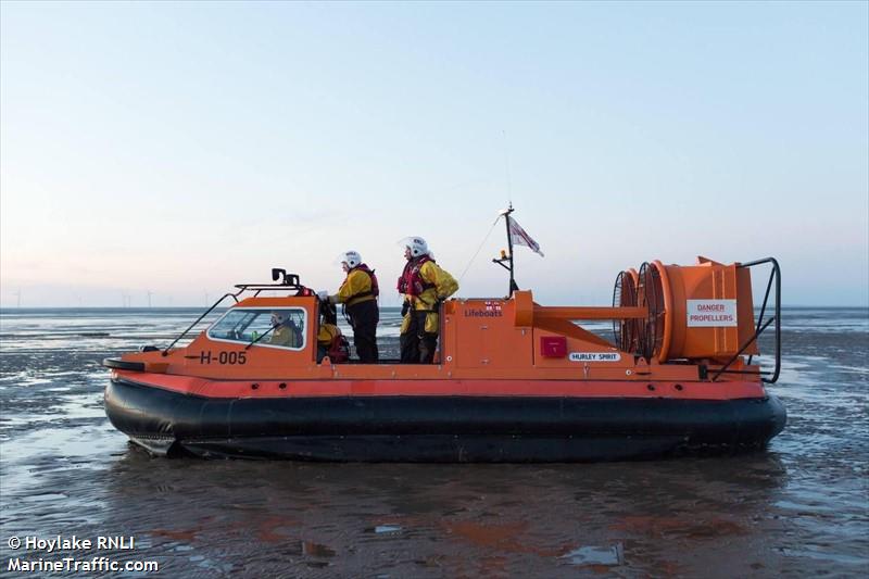 rnli hovercraft h005 (SAR) - IMO , MMSI 232024689 under the flag of United Kingdom (UK)