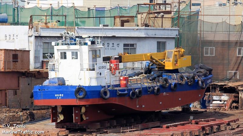 623 dae jin (Tug) - IMO , MMSI 440146930, Call Sign 100131 under the flag of Korea