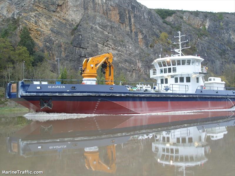 seagreen (Port tender) - IMO , MMSI 235074903, Call Sign 2CQK7 under the flag of United Kingdom (UK)