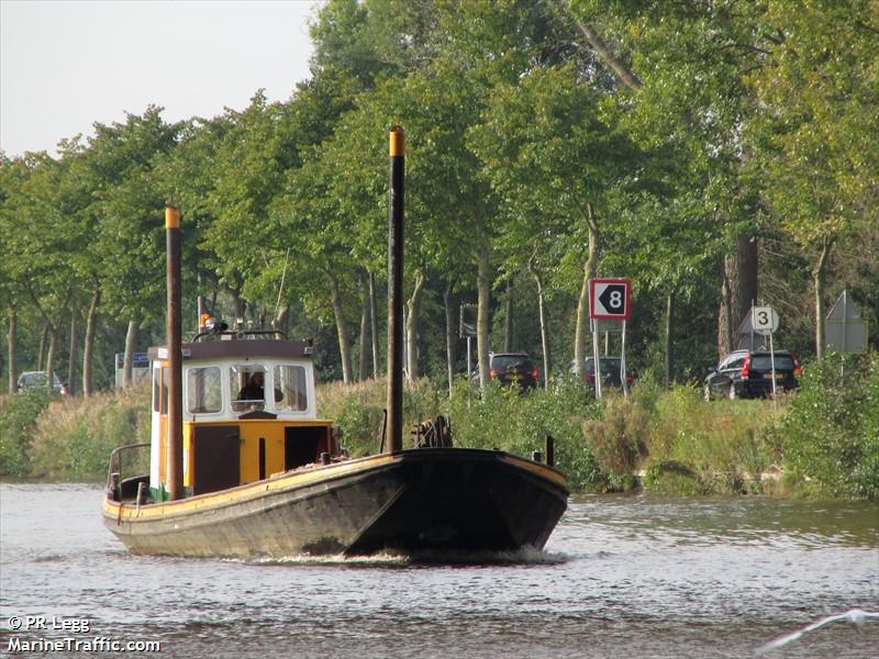 ijzeren hein (Dredging or UW ops) - IMO , MMSI 244780590, Call Sign PH6614 under the flag of Netherlands