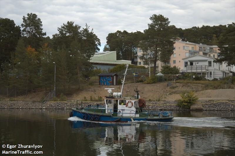 sea 3 (Tug) - IMO , MMSI 265782800, Call Sign SFD2373 under the flag of Sweden