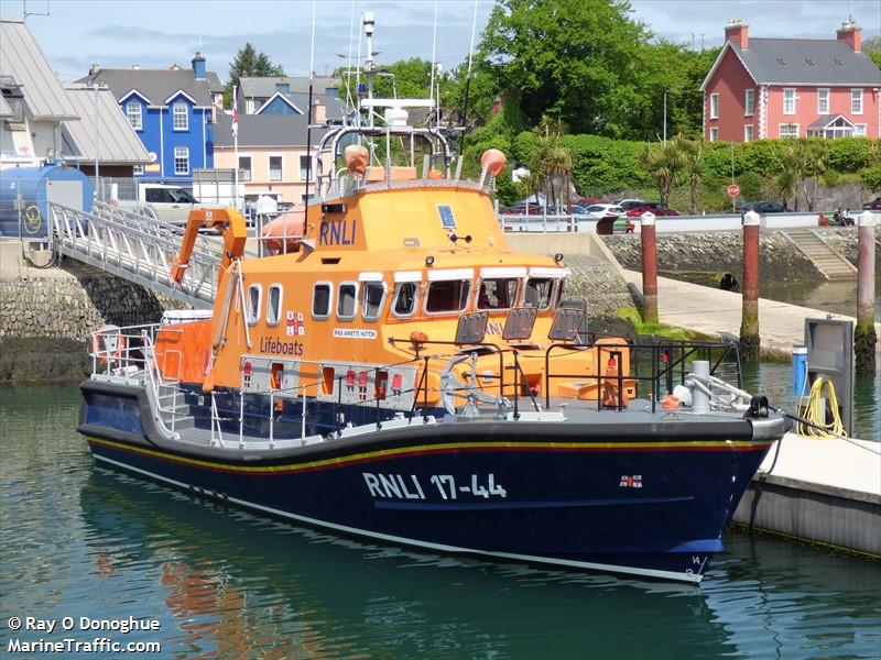 rnli lifeboat 17-44 (SAR) - IMO , MMSI 235010876, Call Sign MADC5 under the flag of United Kingdom (UK)